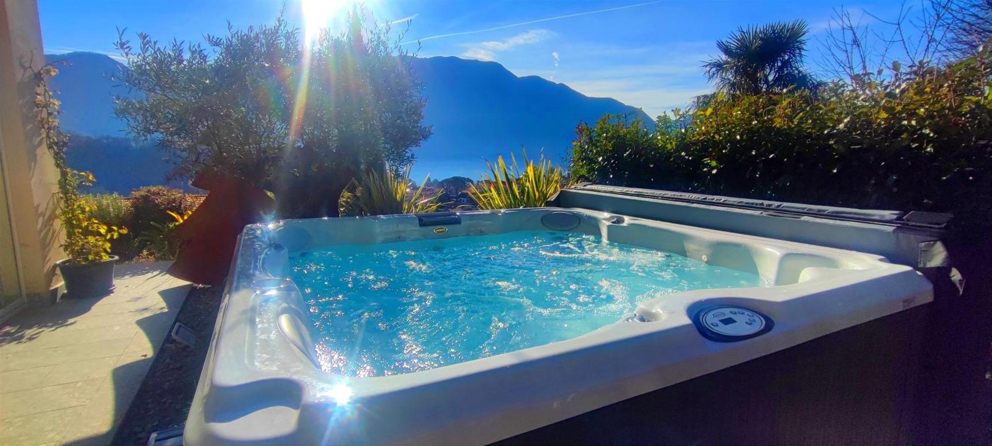 Magic Garden With Jacuzzi-Pool And Luxury Lake Como View Лено Экстерьер фото
